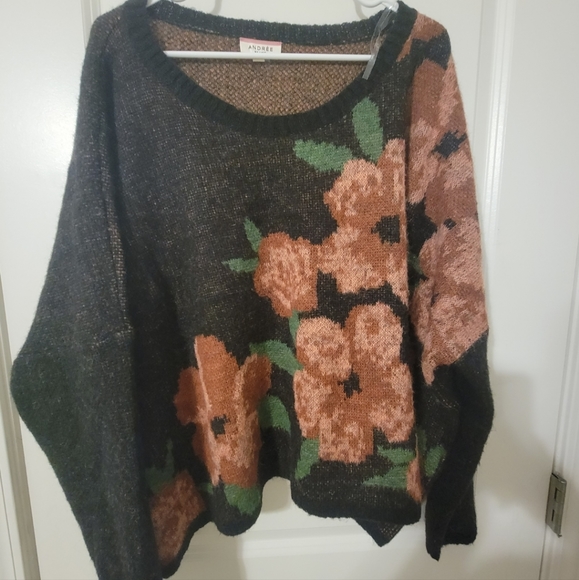 Floral sweater - Picture 3 of 4